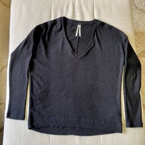 Women’s Anthropologie V-neck Long sleeve Size S